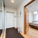 5 Min From Port - Free Private Parking - 1br Appartement