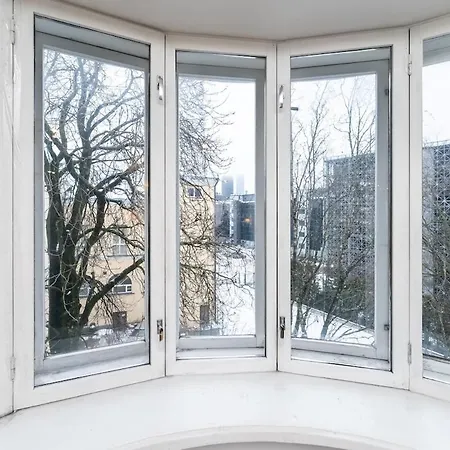 Apartmán 5 Min From Port - Free Private Parking - 1br *