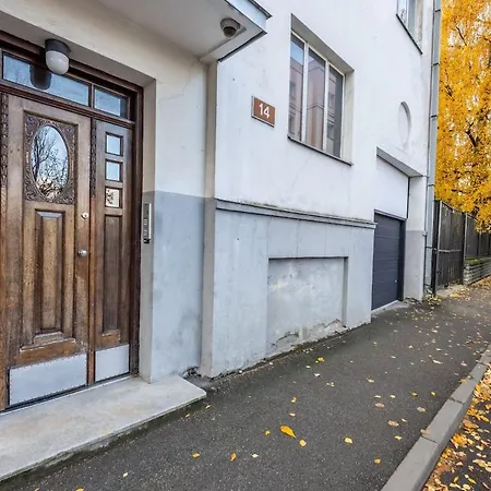 5 Min From Port - Free Private Parking - 1br Appartement *