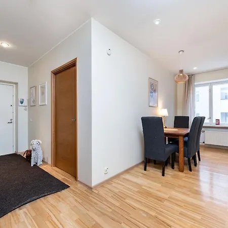 5 Min From Port - Free Private Parking - 1br Tallin
