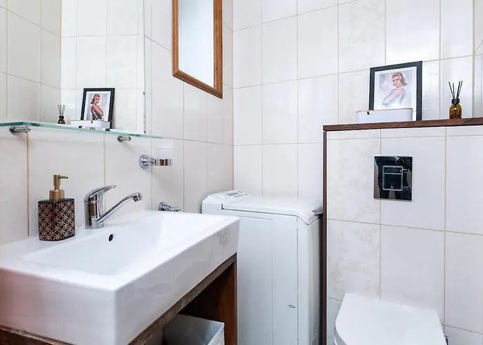 5 Min From Port - Free Private Parking - 1br * Tallin