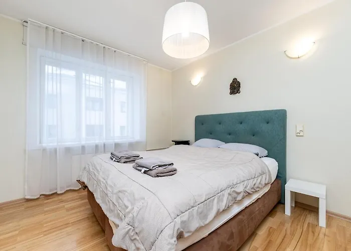 5 Min From Port - Free Private Parking - 1br * タリン